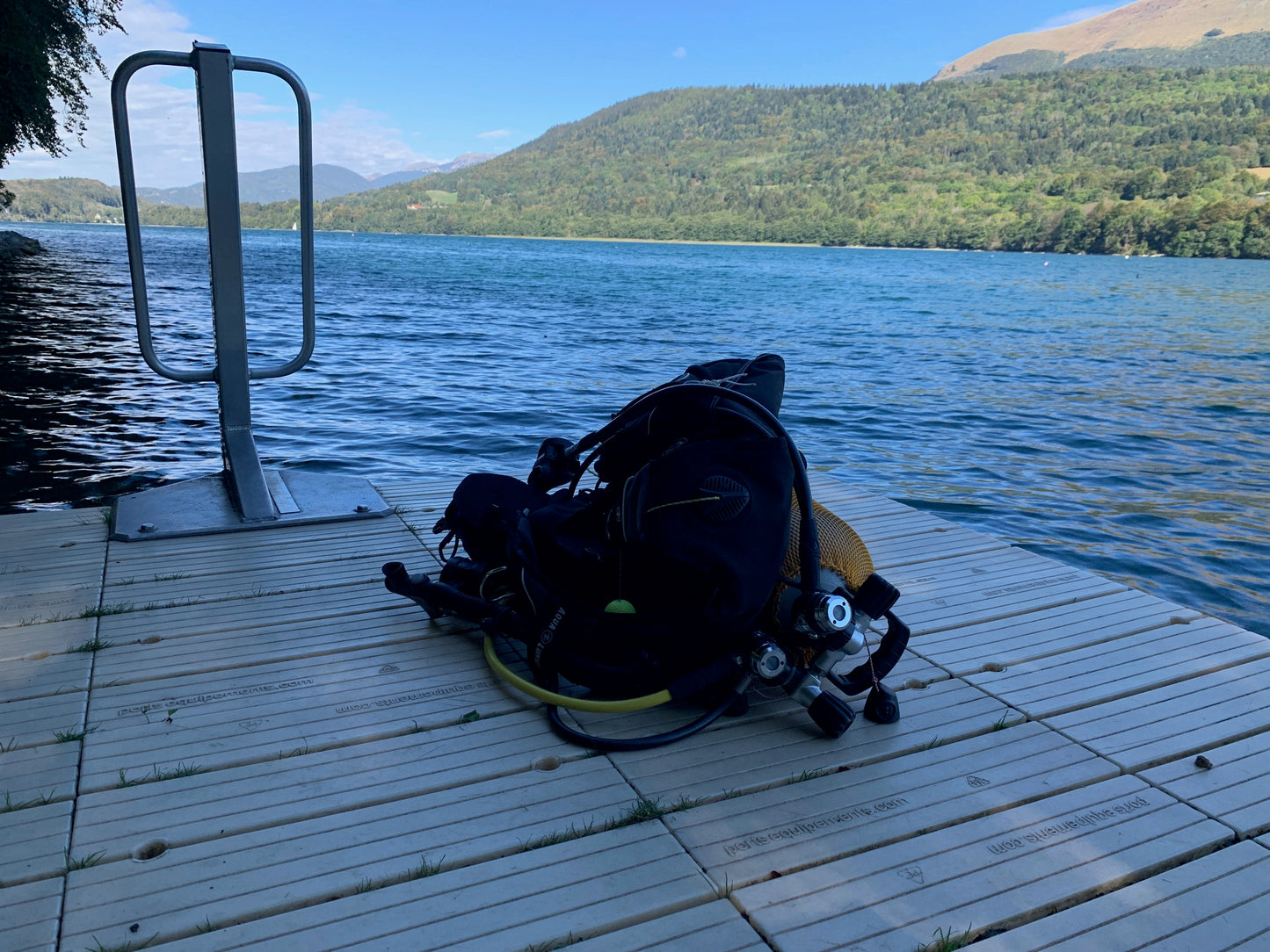 Ponton sortie plongée lac laffrey